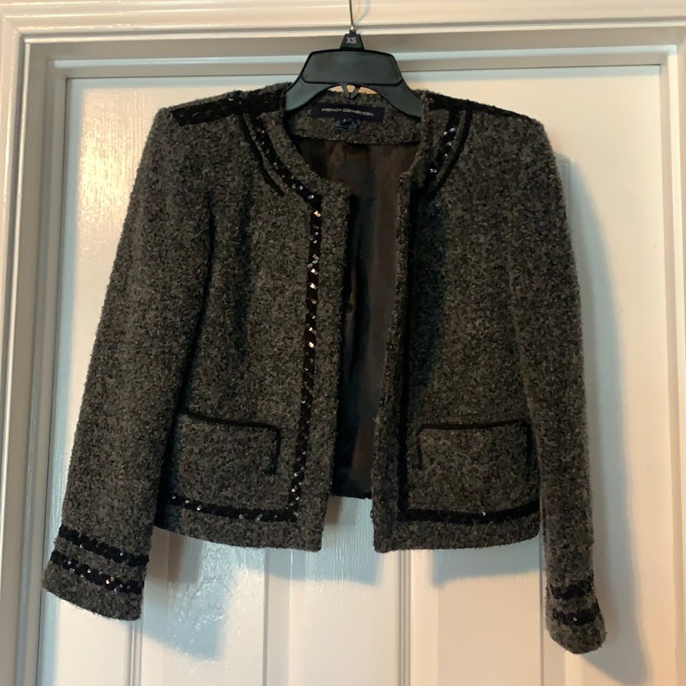 SOLD‼️French connection blazer